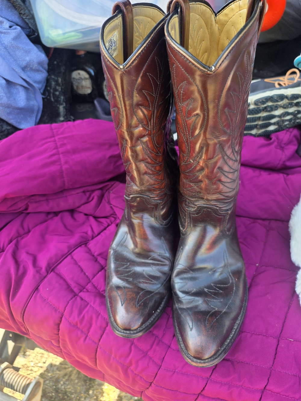 Tony Lama Brown Leather Embroidered Western Cowboy Boots